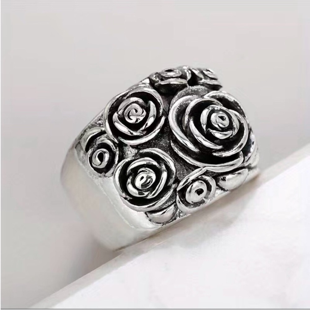 Antique Silver Tone Vintage Style Statement Ring BRAND NEW - Picture 2 of 6